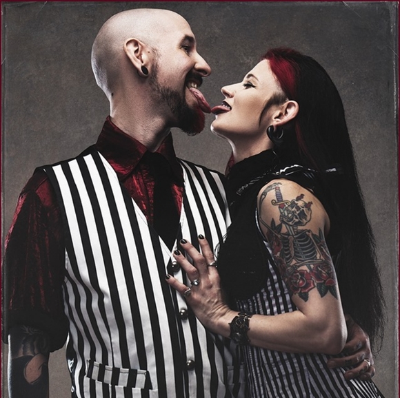 Meet your Posher, Secoria - Picture 3 of 4